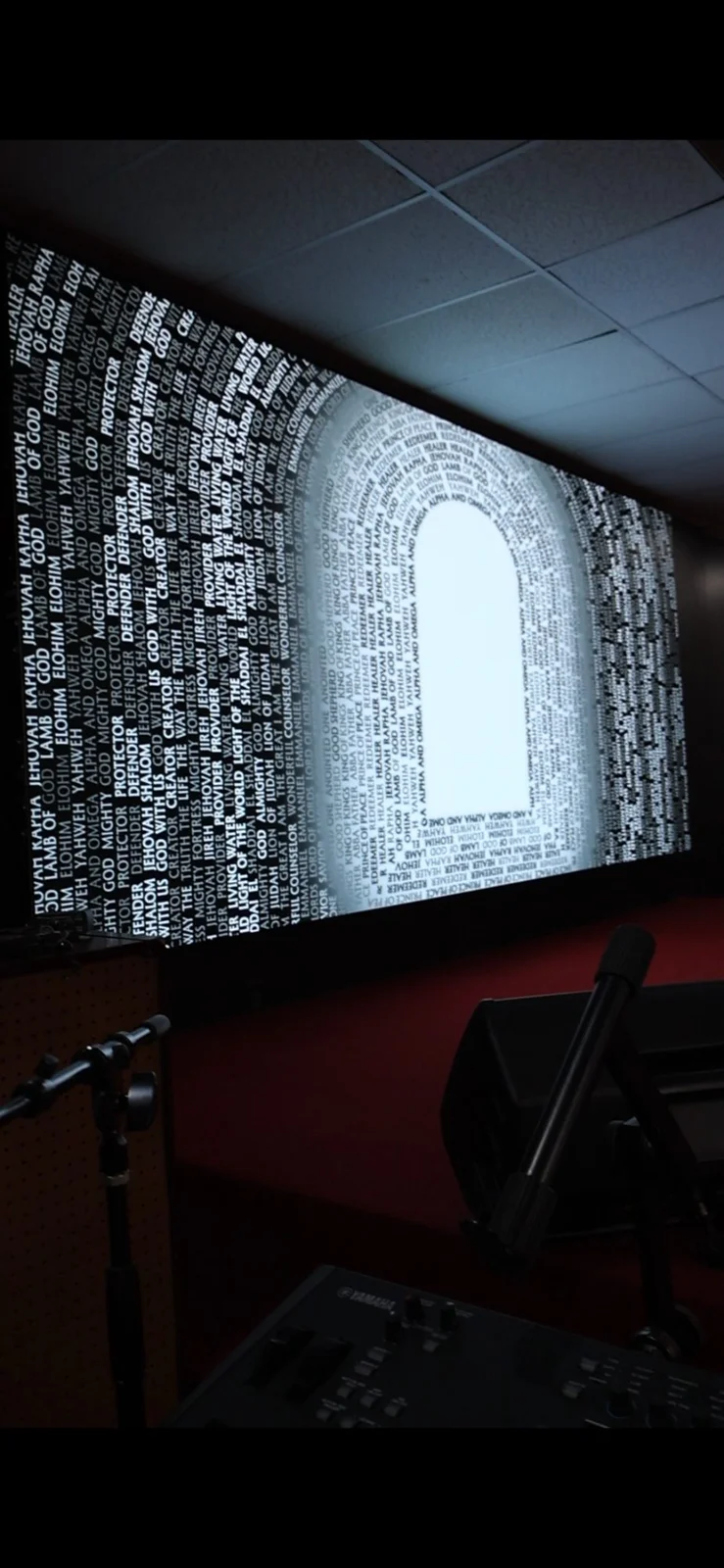 AlturaLED wall showing an arch made of words